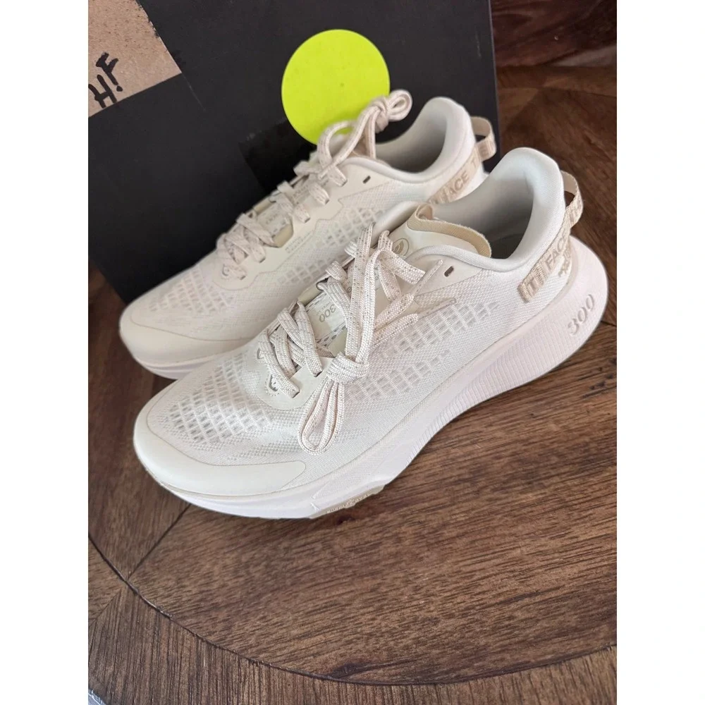 The North Face W Altamesa 300 White Dune Trail Running Shoes NF0A8A9SWID-090 9